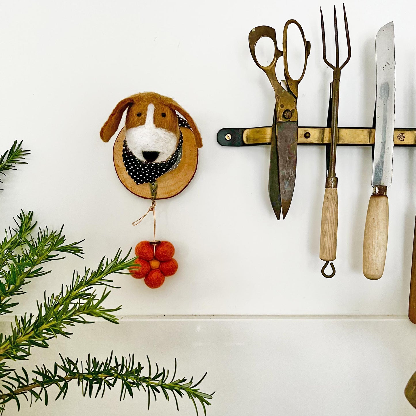 Felt dog hook on sustainable Australian wood slice