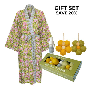 
                  
                    Load image into Gallery viewer, Kimiko Robe + Australian Countryside Felt Freshener Gift Set
                  
                