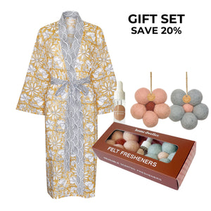 
                  
                    Load image into Gallery viewer, Akari Robe + Blue Cypress &amp;amp; Jasmine Felt Freshener Gift Set
                  
                