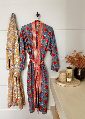 
                  
                    Load image into Gallery viewer, Home Dweller Cotton Robe - Noa
                  
                