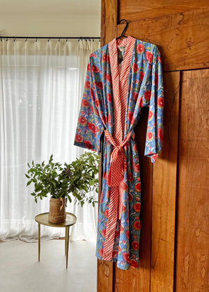 
                  
                    Load image into Gallery viewer, Home Dweller Cotton Robe - Noa
                  
                