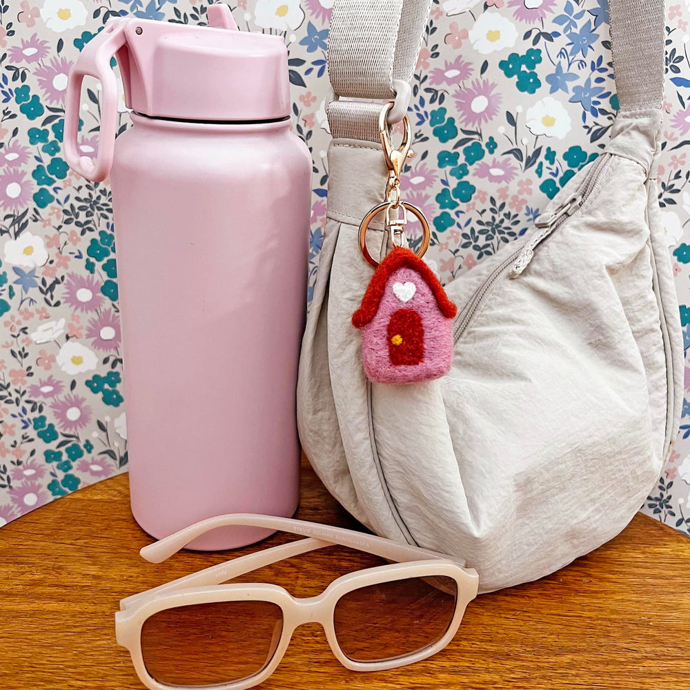 
                  
                    Load image into Gallery viewer, Felt House Keychain - Pink
                  
                