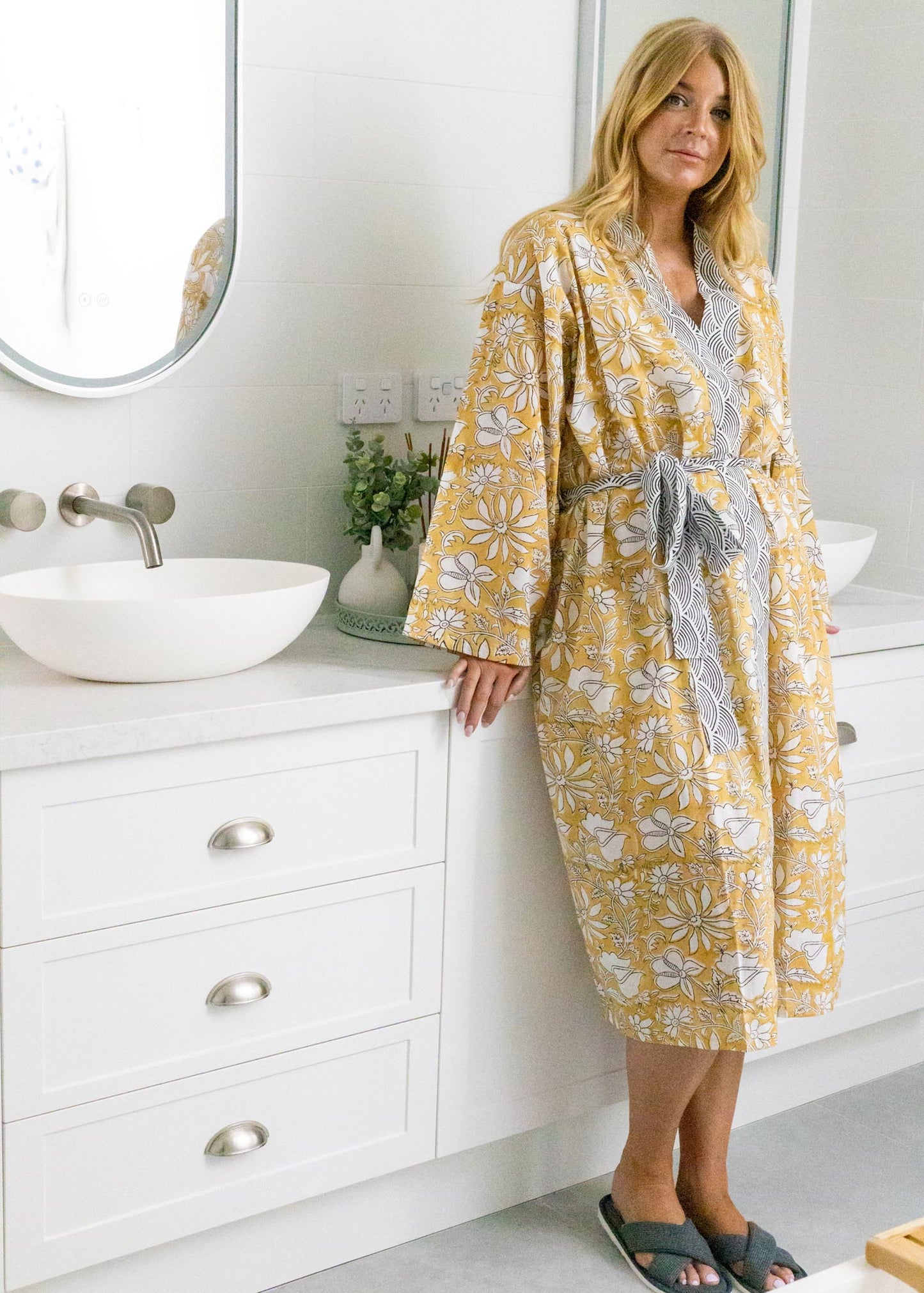 Home Dweller Cotton Robe - Akari