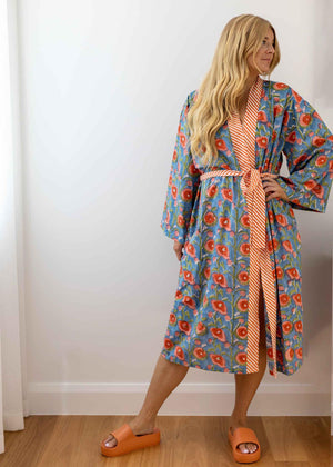 
                  
                    Load image into Gallery viewer, Home Dweller Cotton Robe Noa 
                  
                